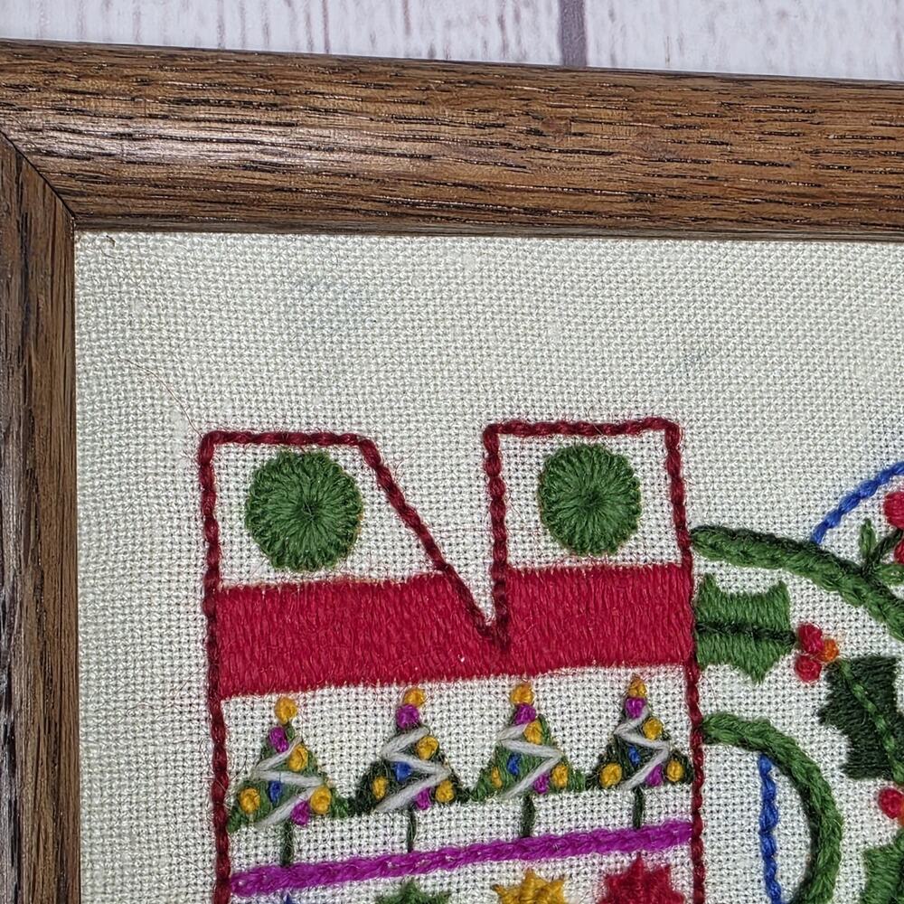 Vintage NOEL Christmas Cross Stitch Embroidery Framed Holiday Needlework - Picture 5 of 6